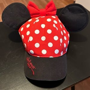 Minnie Mouse Disneyland Hat 🏰🎡